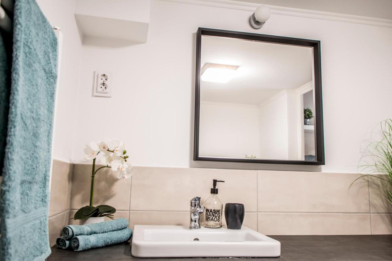 City Park Beauty With Ac, Wifi Apartment Budapest Luaran gambar